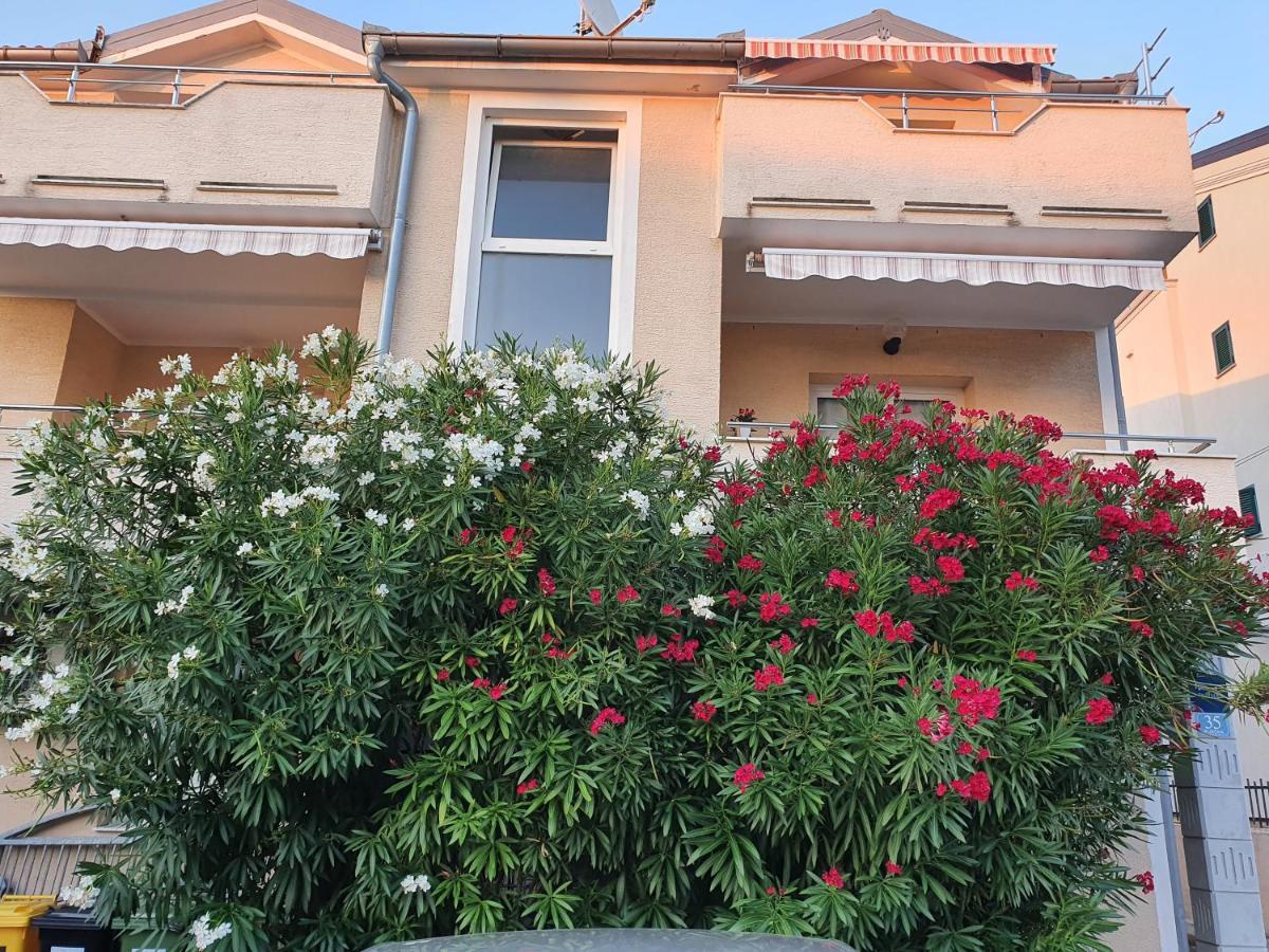 Apartments Zoretic Malinska Ngoại thất bức ảnh