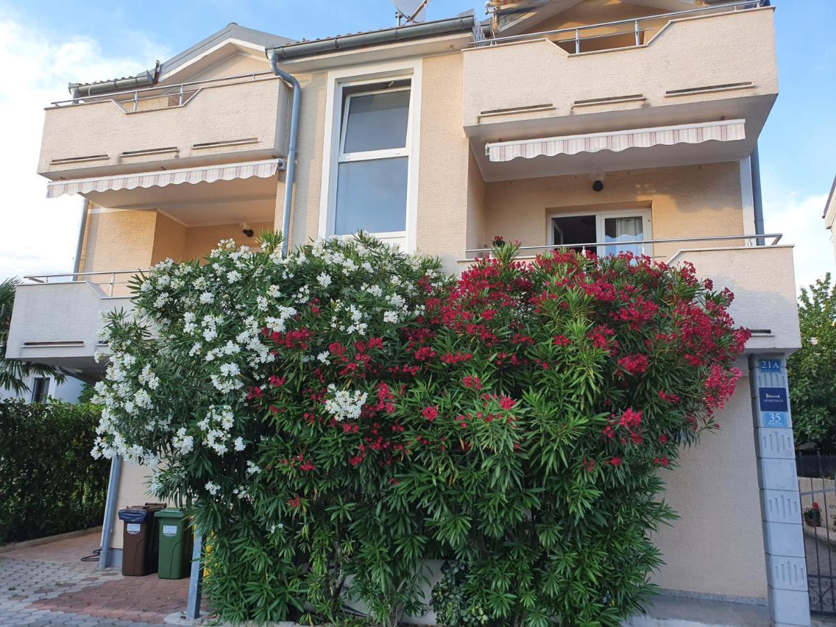 Apartments Zoretic Malinska Ngoại thất bức ảnh