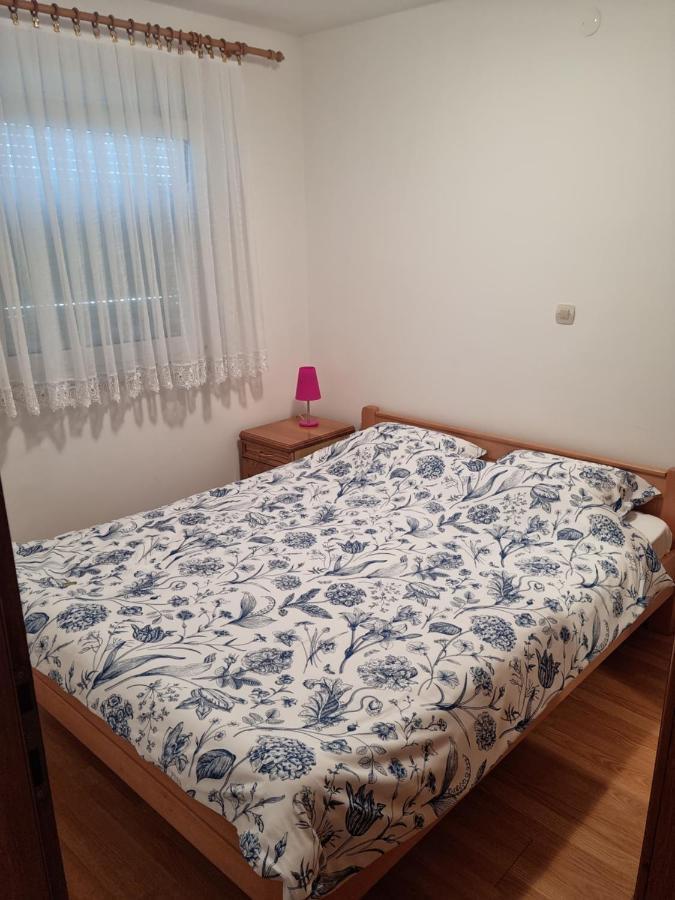Apartments Zoretic Malinska Ngoại thất bức ảnh