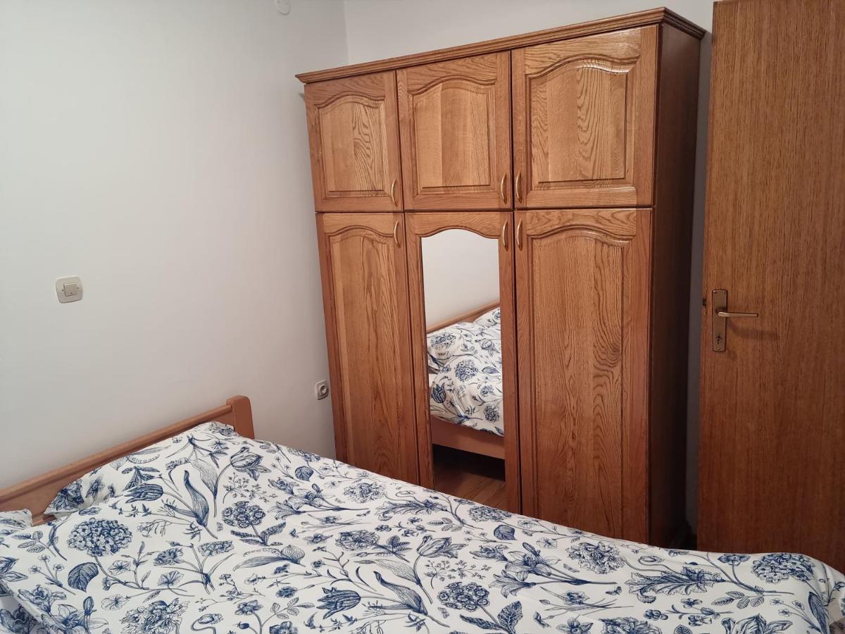 Apartments Zoretic Malinska Ngoại thất bức ảnh
